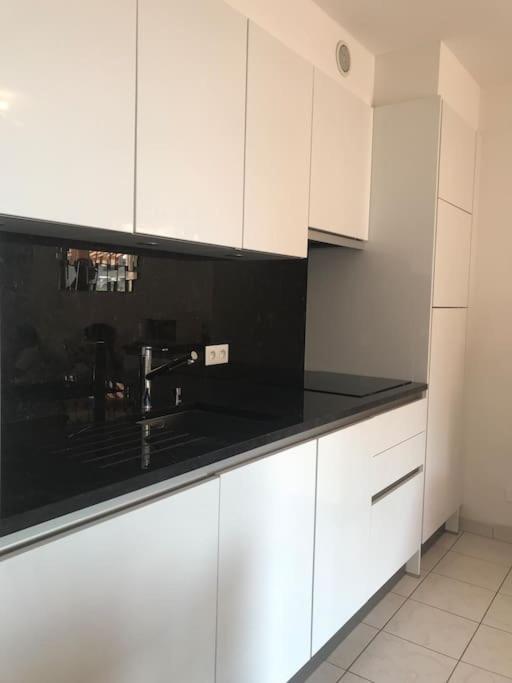 Apartamento Terrasse De 30M2 Vue Mer Panoramique 1 Chambre Cavalaire-sur-Mer Exterior foto