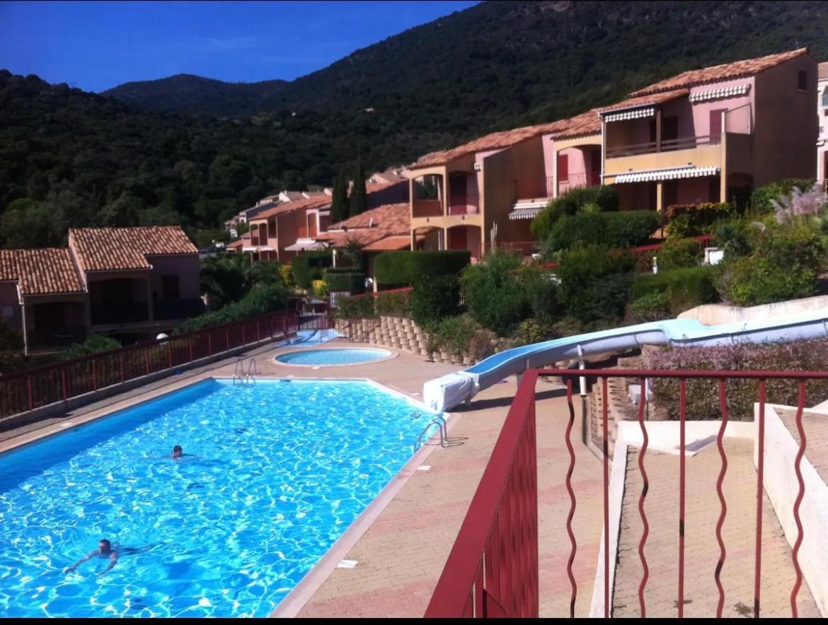 Apartamento Terrasse De 30M2 Vue Mer Panoramique 1 Chambre Cavalaire-sur-Mer Exterior foto