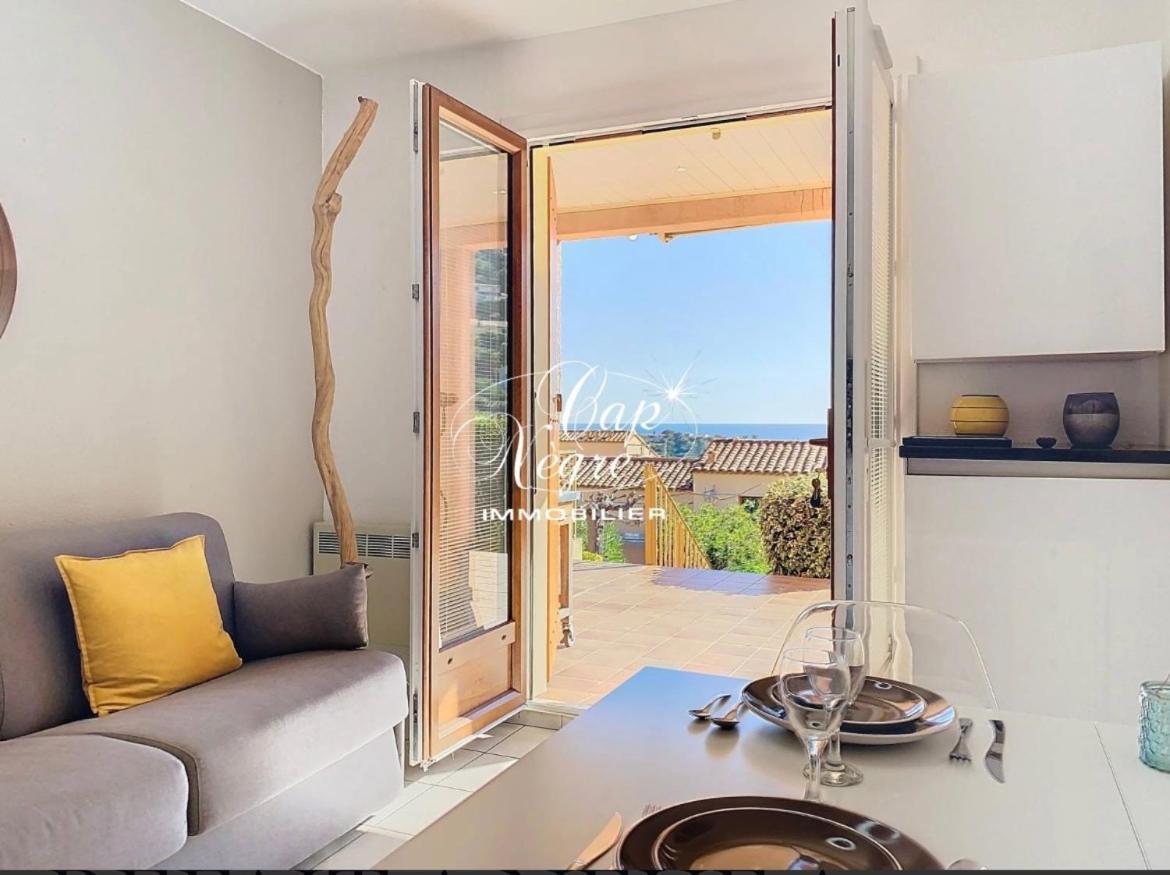 Apartamento Terrasse De 30M2 Vue Mer Panoramique 1 Chambre Cavalaire-sur-Mer Exterior foto