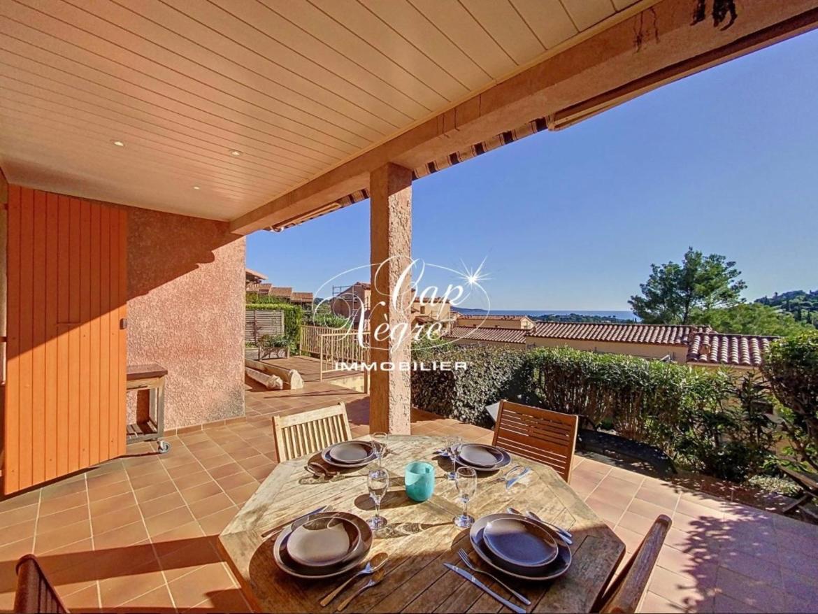 Apartamento Terrasse De 30M2 Vue Mer Panoramique 1 Chambre Cavalaire-sur-Mer Exterior foto